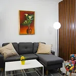 Nancy & Kira Cozy Apartment